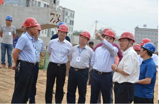 董事长孙波视察指导运城市河东西街延长线ob电竞项目